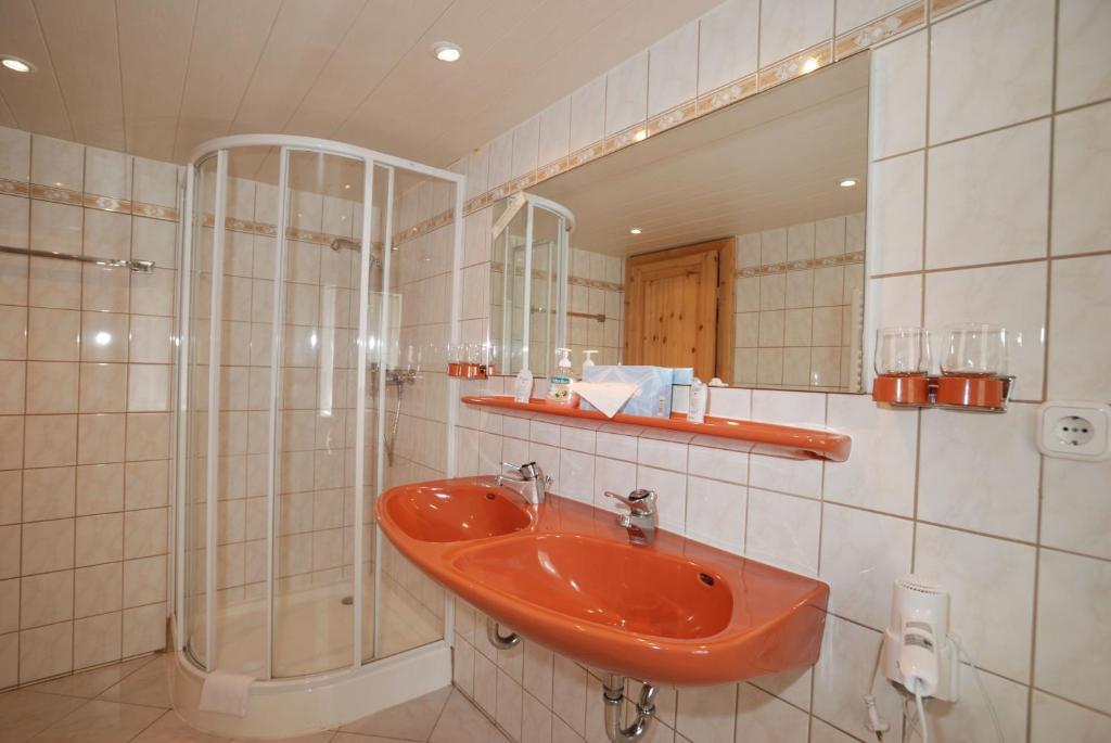 Hotel Brauner Hirsch Bad Harzburg Quarto foto